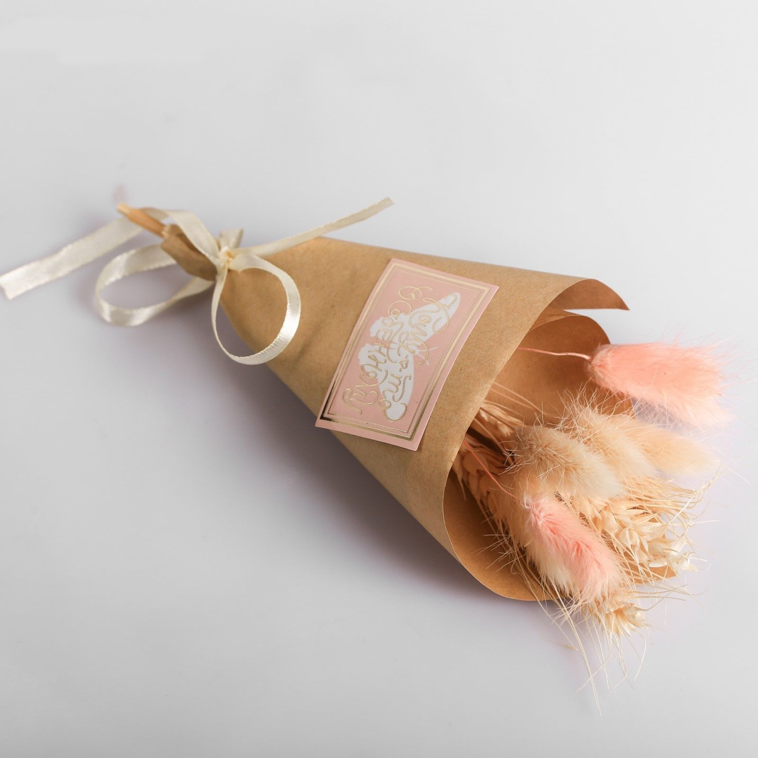 Букет из сухоцветов «Кому‒то особенному», 11,7 × 21 × 5 см   3903703